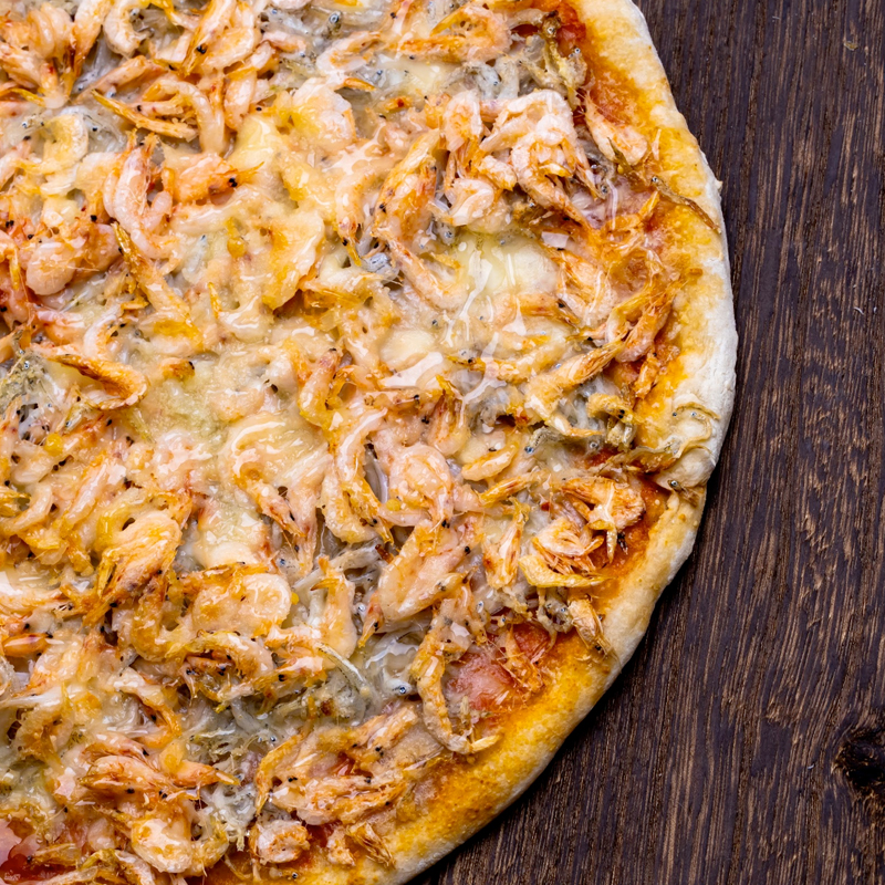 桜エビとしらすのピザ