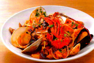 伊勢海老と魚介のペスカトーレ