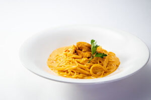 濃厚ウニのクリームパスタ